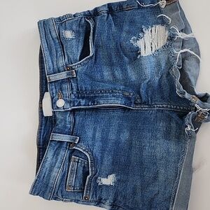 H&M Shortie Distressed Jean Shorts Size 6